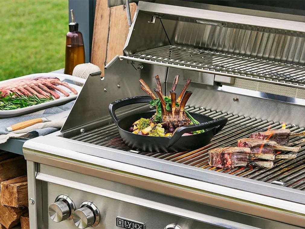 Rôti d’agneau grillé aux légumes